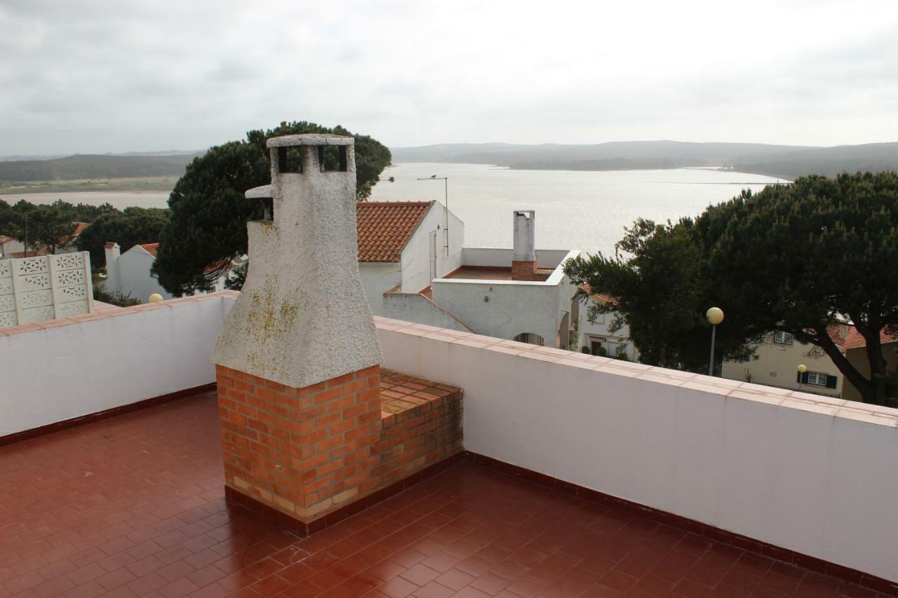 Вілла A Casa Da Foz Nadadouro Екстер'єр фото
